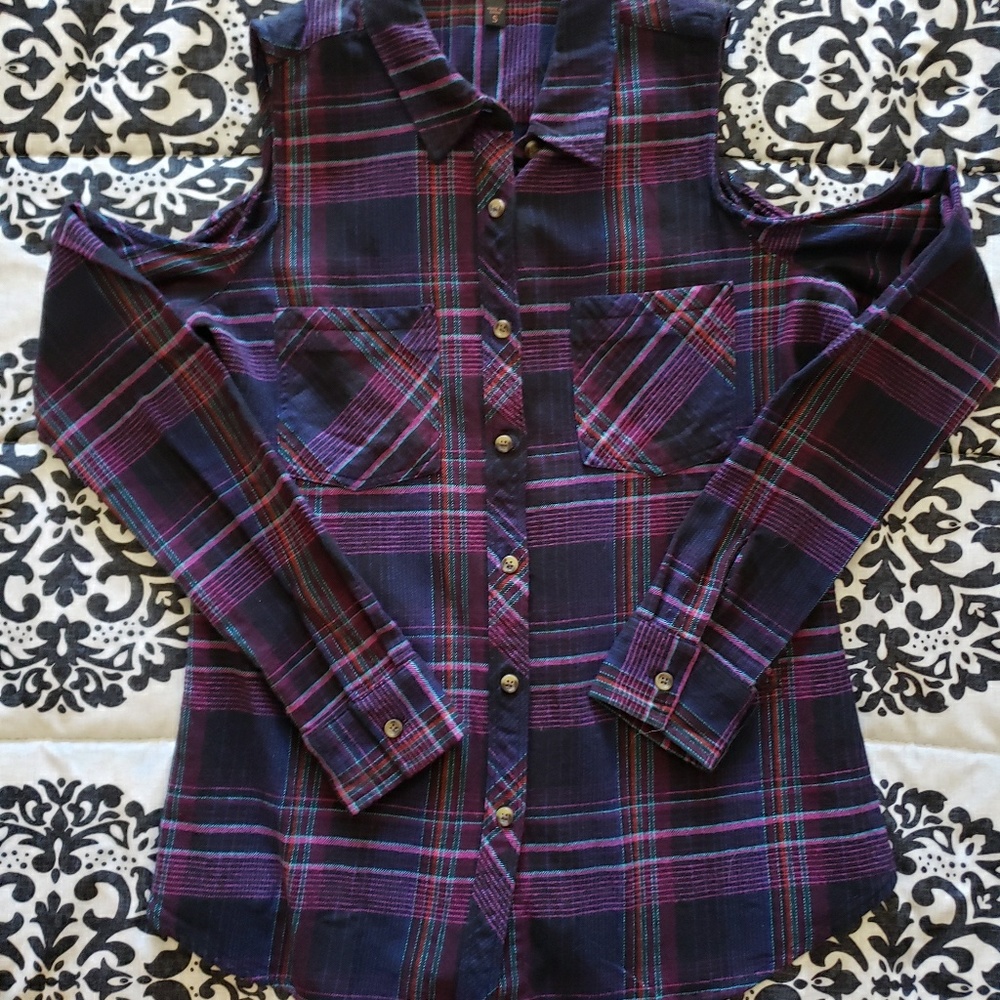 Shyanne  Plaid shirt
